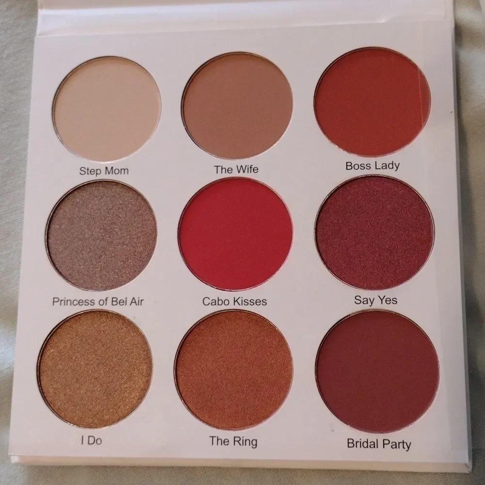 # GIVE THEM LALA Beauty.... eyes shadow pallette The Grown Woman palette